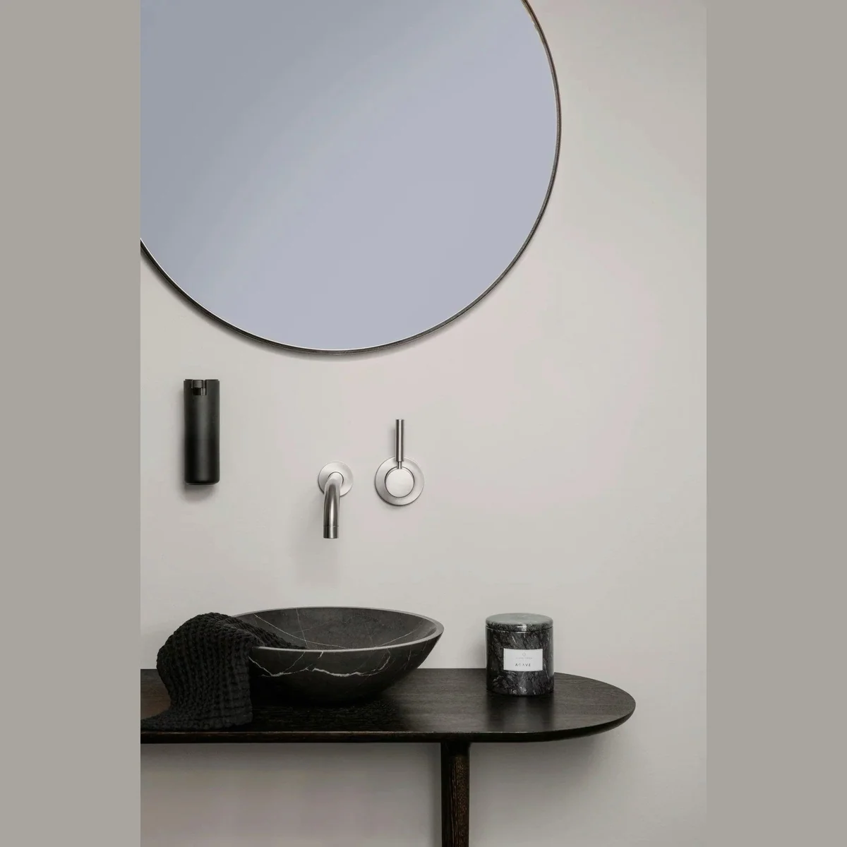 blomus MODO Seifenspender, titanbeschichtet, kratzfest, elegant 4