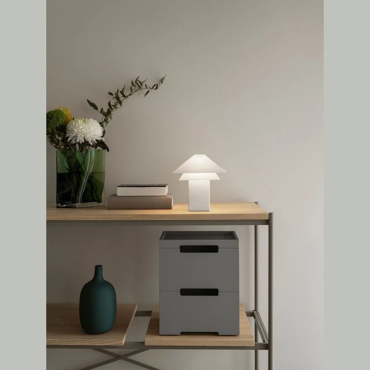blomus DUASIS Vase, handgefertigt, skulpturales Design, einzigartige Farbvariationen 3