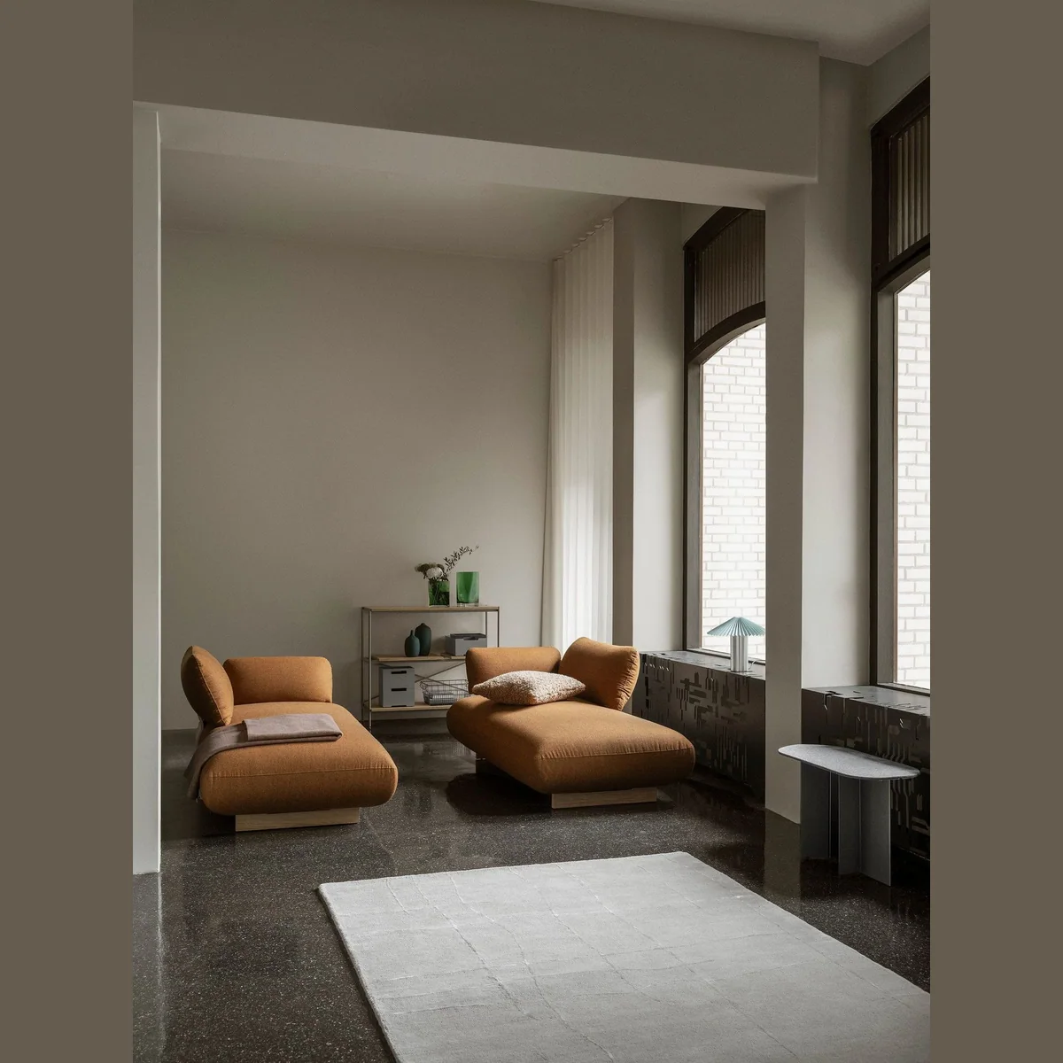 blomus DUASIS Vase, handgefertigt, skulpturales Design, einzigartige Farbvariationen 5