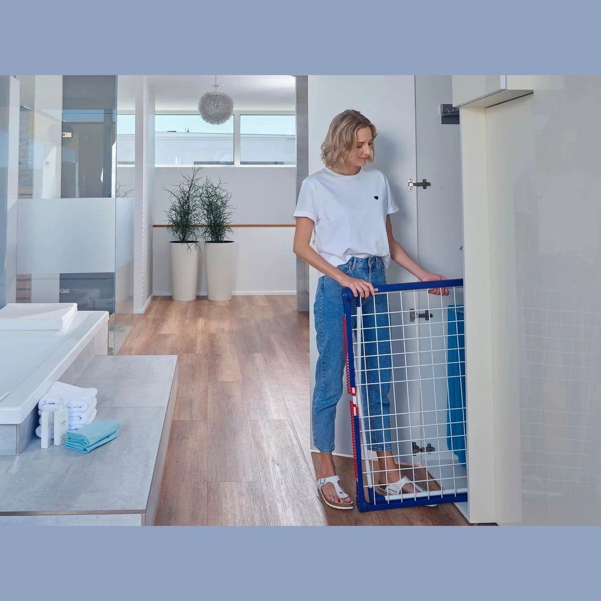 Leifheit Pegasus 180 Solid Plus Wäscheständer, 18m Trockenlänge, 105cm Flügelhöhe, stabil und platzsparend 3